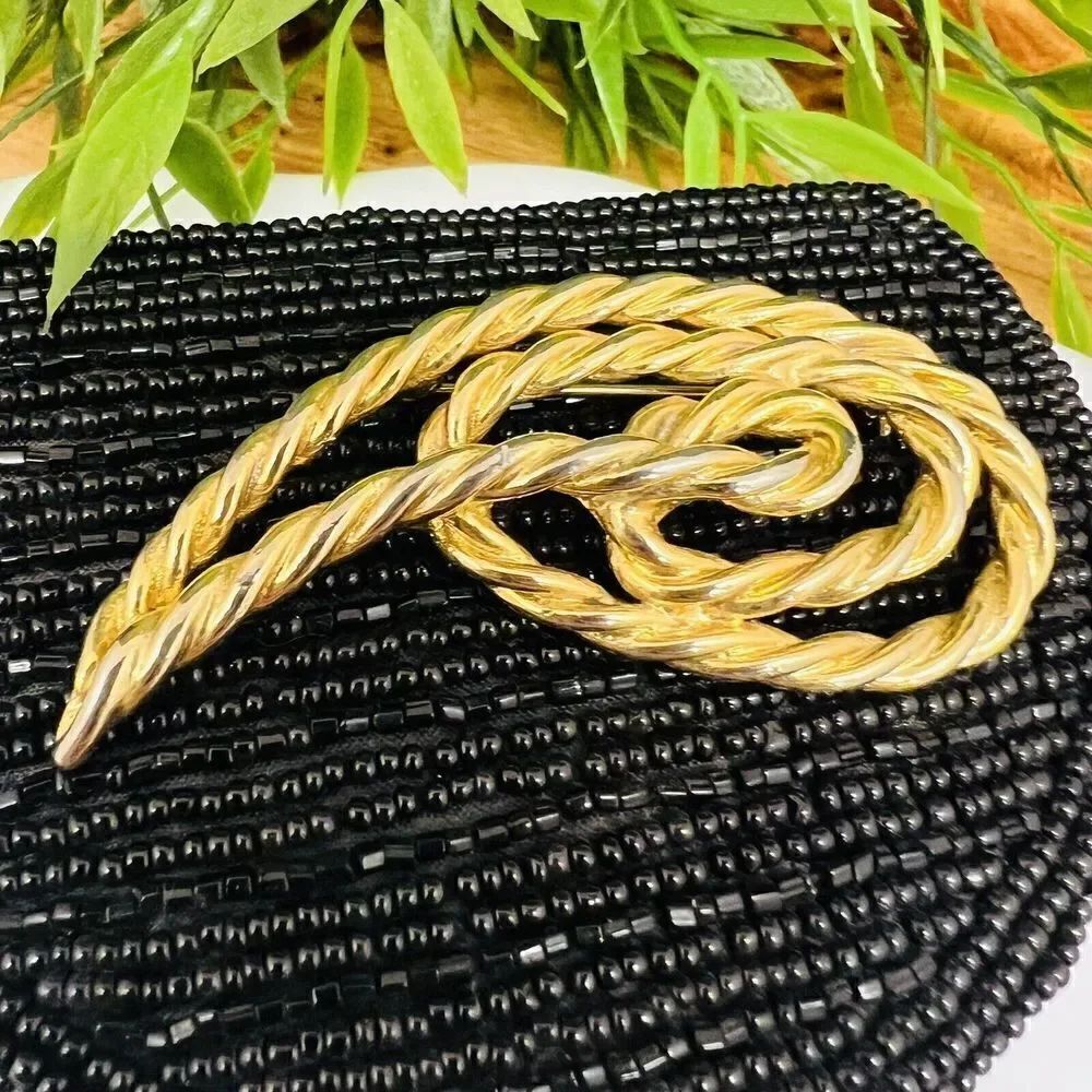 Vintage M JENT Brooch Gold Tone Rope Abstract Knot 1980s MCM 1163